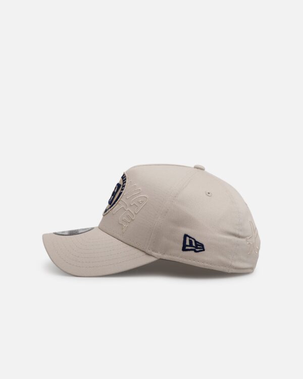 New Era Cruz Azul 'Mexico Spring Delivery' 9FORTY A-Frame Snapback Chrome - Image 4