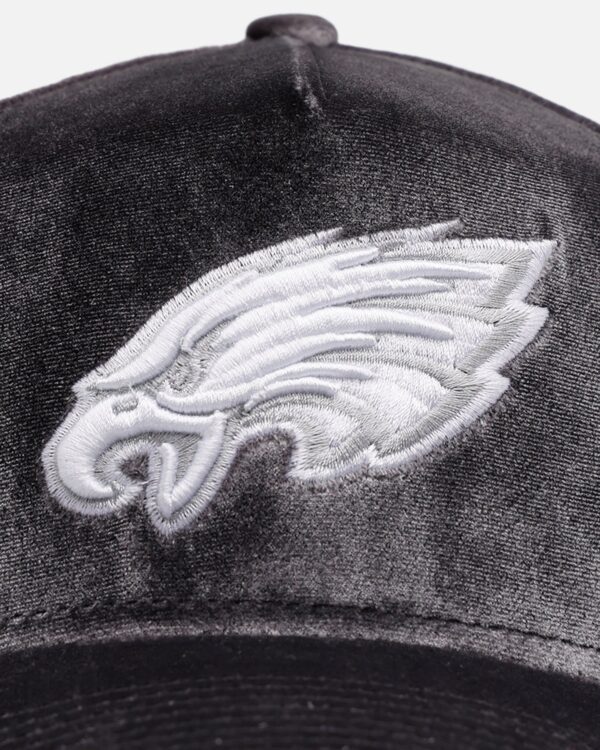 New Era Philadelphia Eagles 'Velvet Dreams 2.0' 9FORTY A-Frame Snapback Grey - Image 6