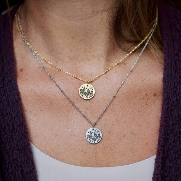 Hogwarts Pendant Necklace - Image 6
