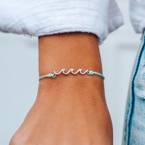 Silver Delicate Wave Bracelet - Image 7