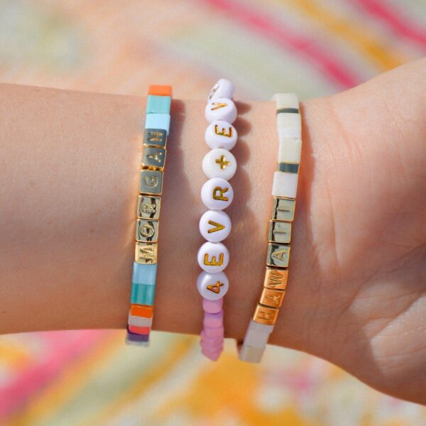 Cream Tile Bead Gold Stretch Bracelet - Image 2