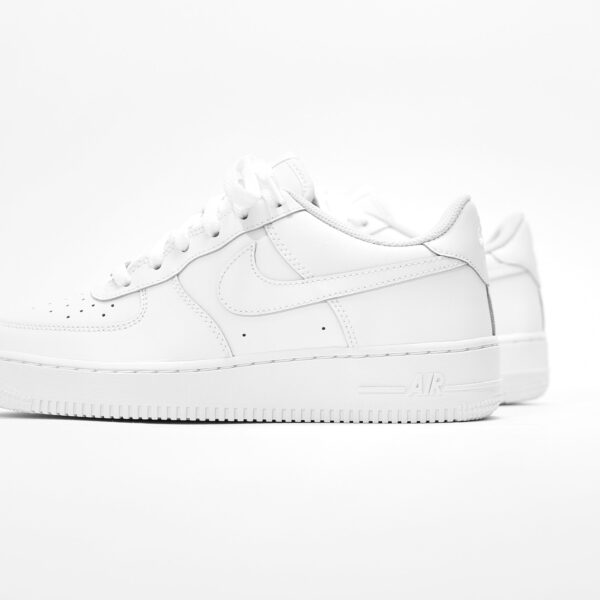 Nike GS Air Force 1 - White - Image 4