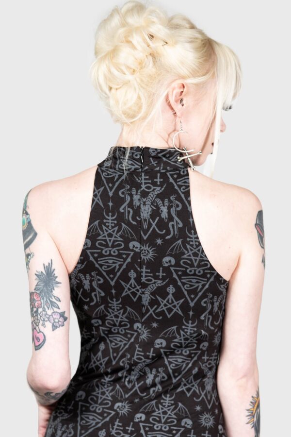 Over-Queen Maxi Dress - Image 6