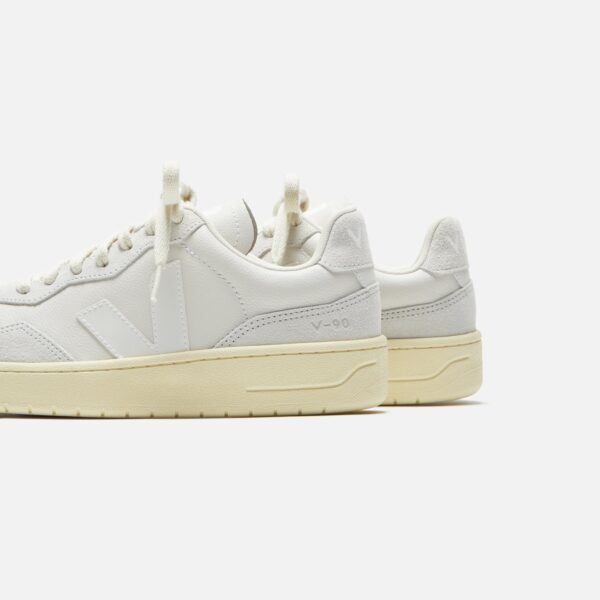 Veja WMNS V-90 - Gravel / White - Image 3