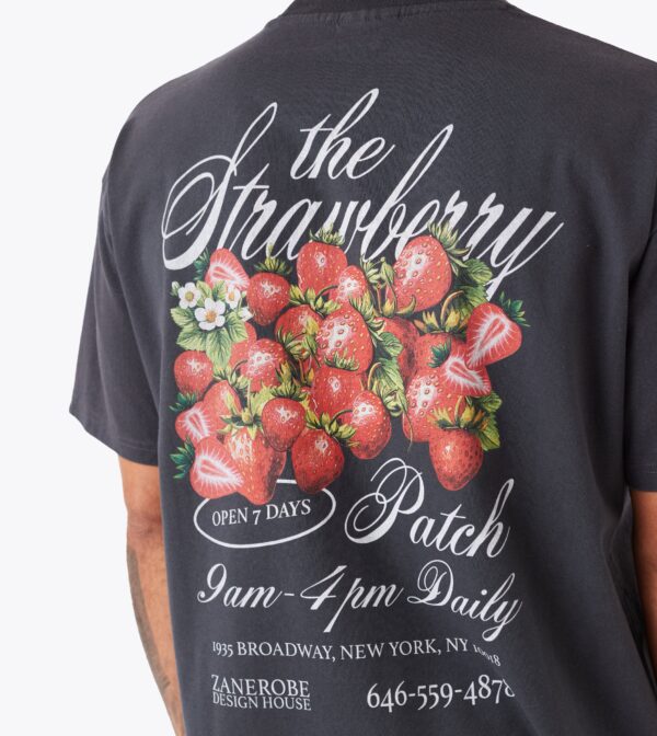 Strawberry Box Tee GD Black - Image 8